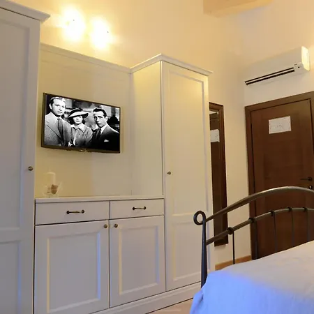 Frühstückspension Korta Gira 4*