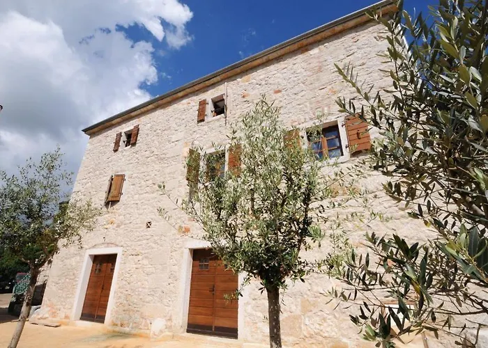 Bed & Breakfast Korta Gira 4*