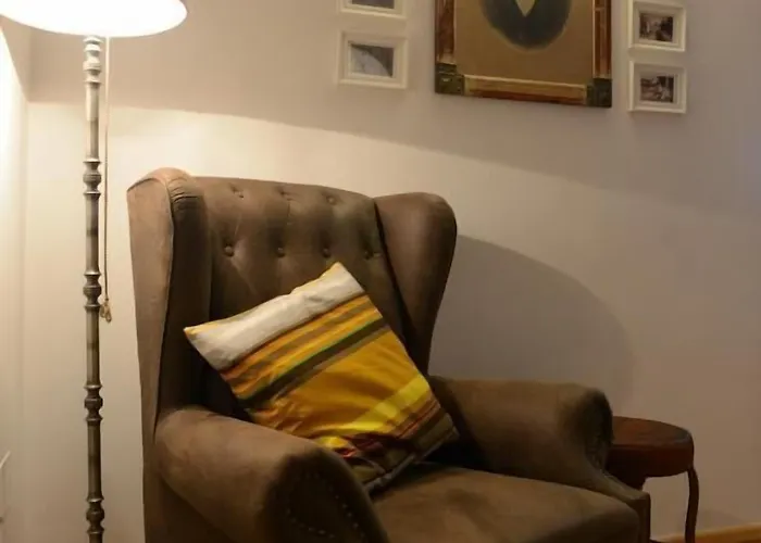 Korta Gira Bed & Breakfast 4*